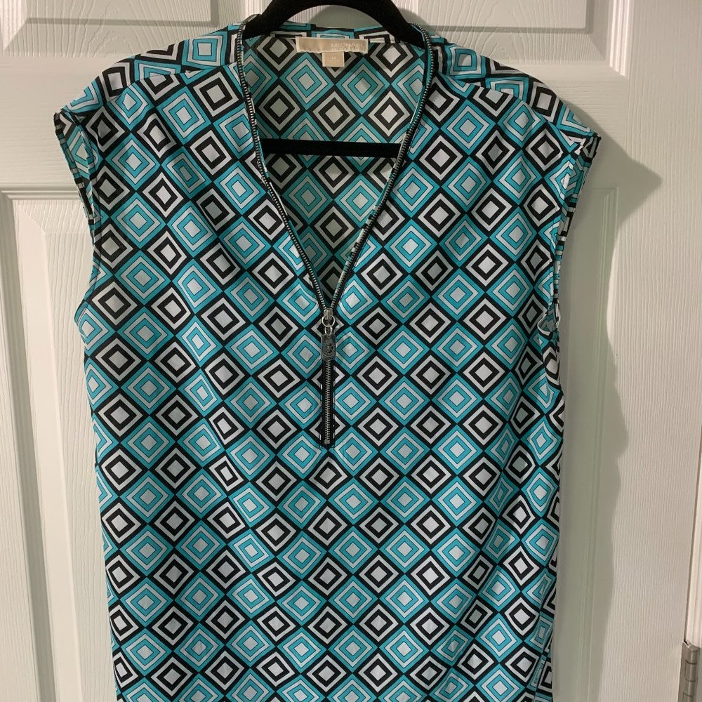 Michael Kors geometric blouse with zipper collar M